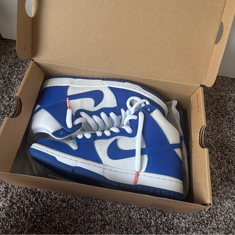 Nike Dunk high top Kentucky blue